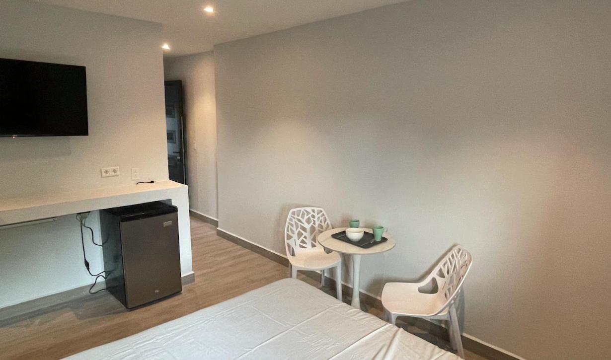 شقة Whitehouse Boulevard, Close To Mambo Beach And City Centre يلمستاد المظهر الخارجي الصورة